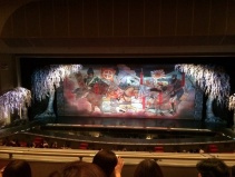 桜華に舞え舞台セット正面