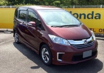 フリードハイブリッド 1.5 プレミアムエディション